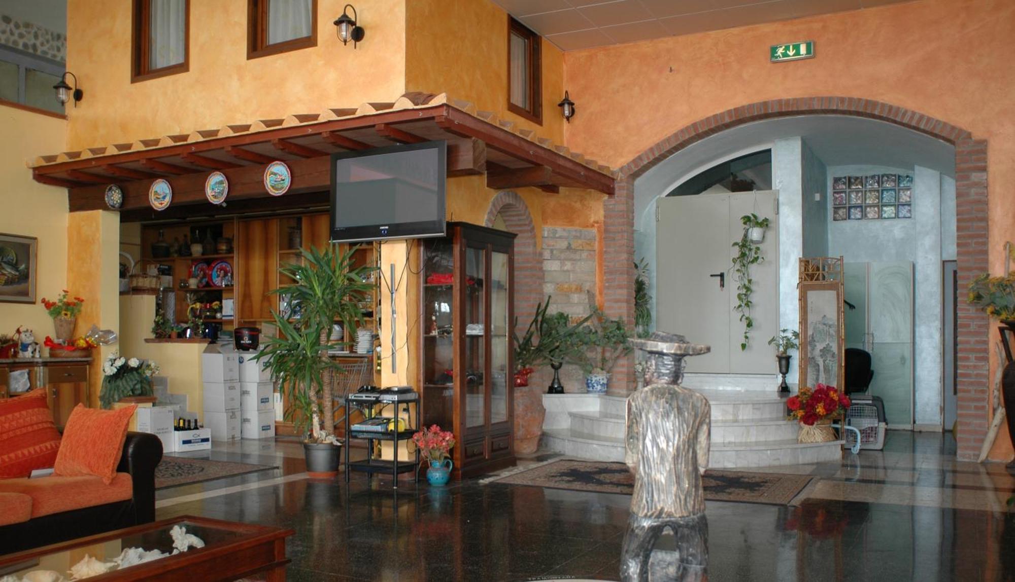 Hotel Esperia Piombino Buitenkant foto