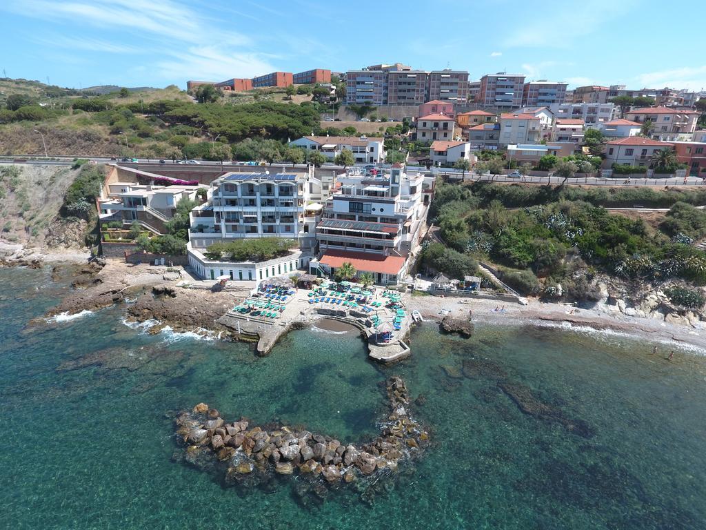 Hotel Esperia Piombino Buitenkant foto